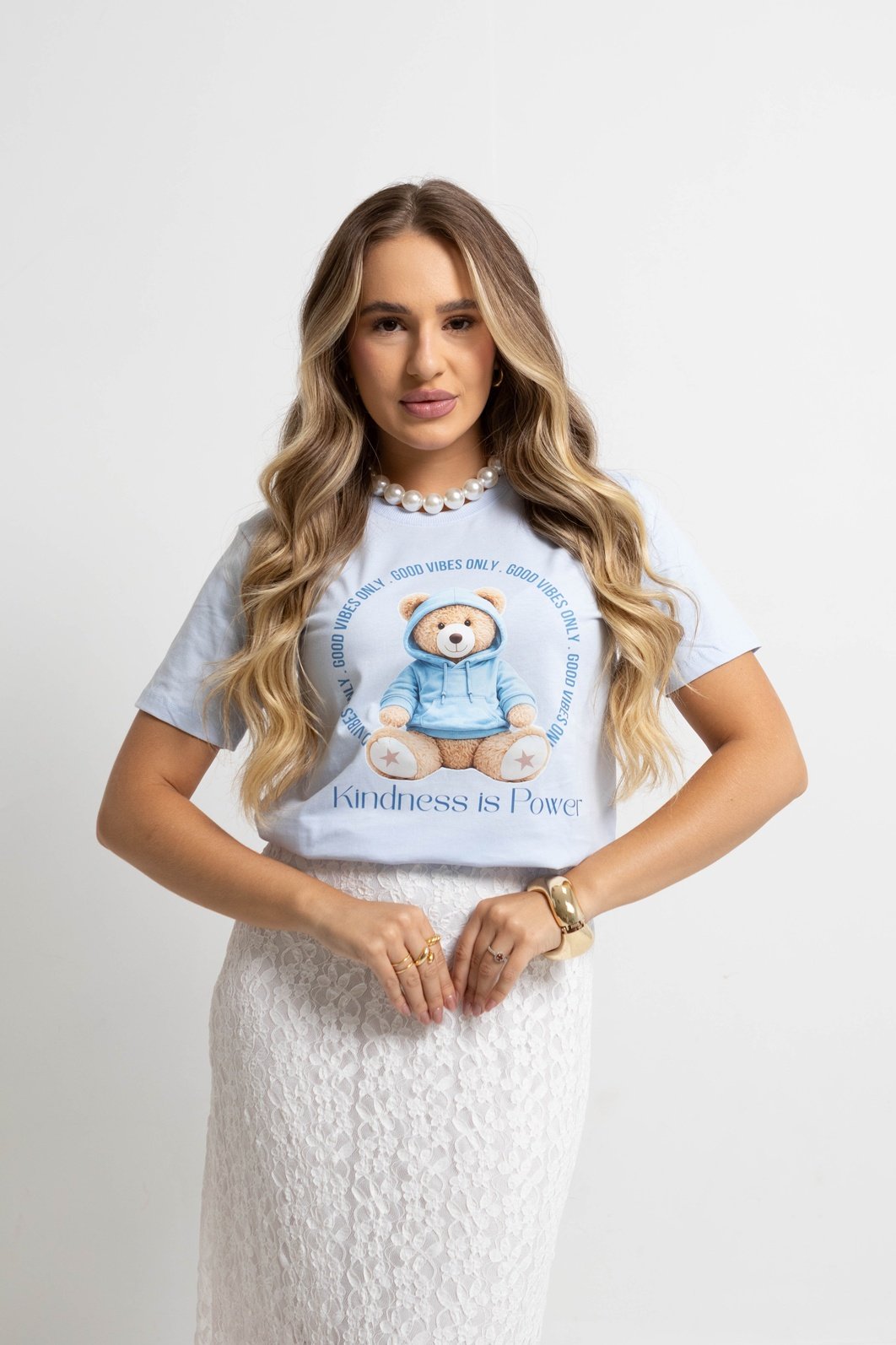 T-shirt Feminina Azul Claro Urso Kindness