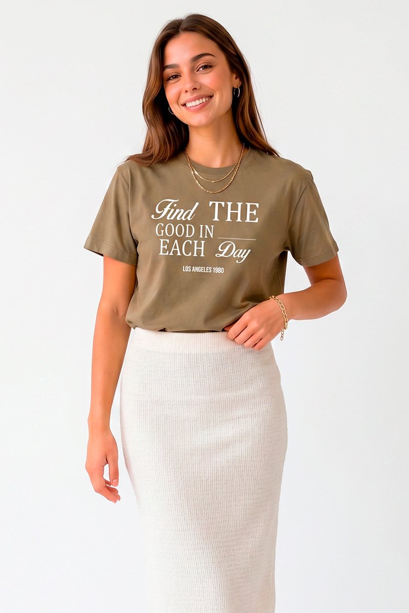 T-shirt Feminina Caqui Each Day