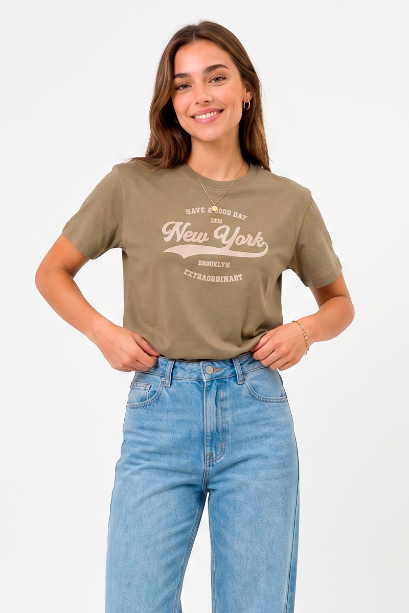 T-shirt Feminina Caqui New York 1998
