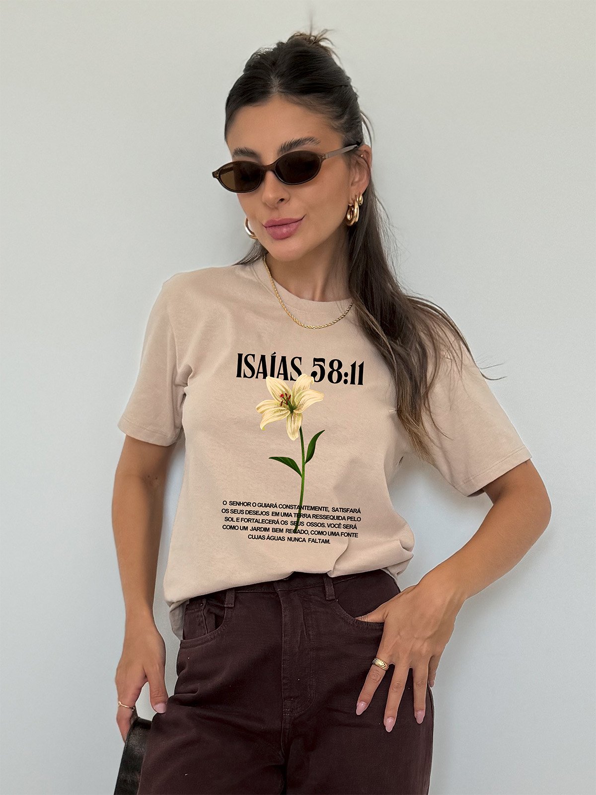 T-shirt Feminina Chocolate Isaías