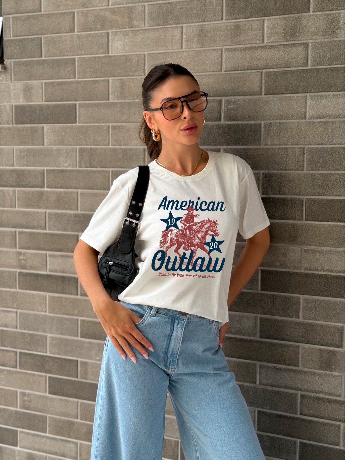 T-shirt Feminina Off White American