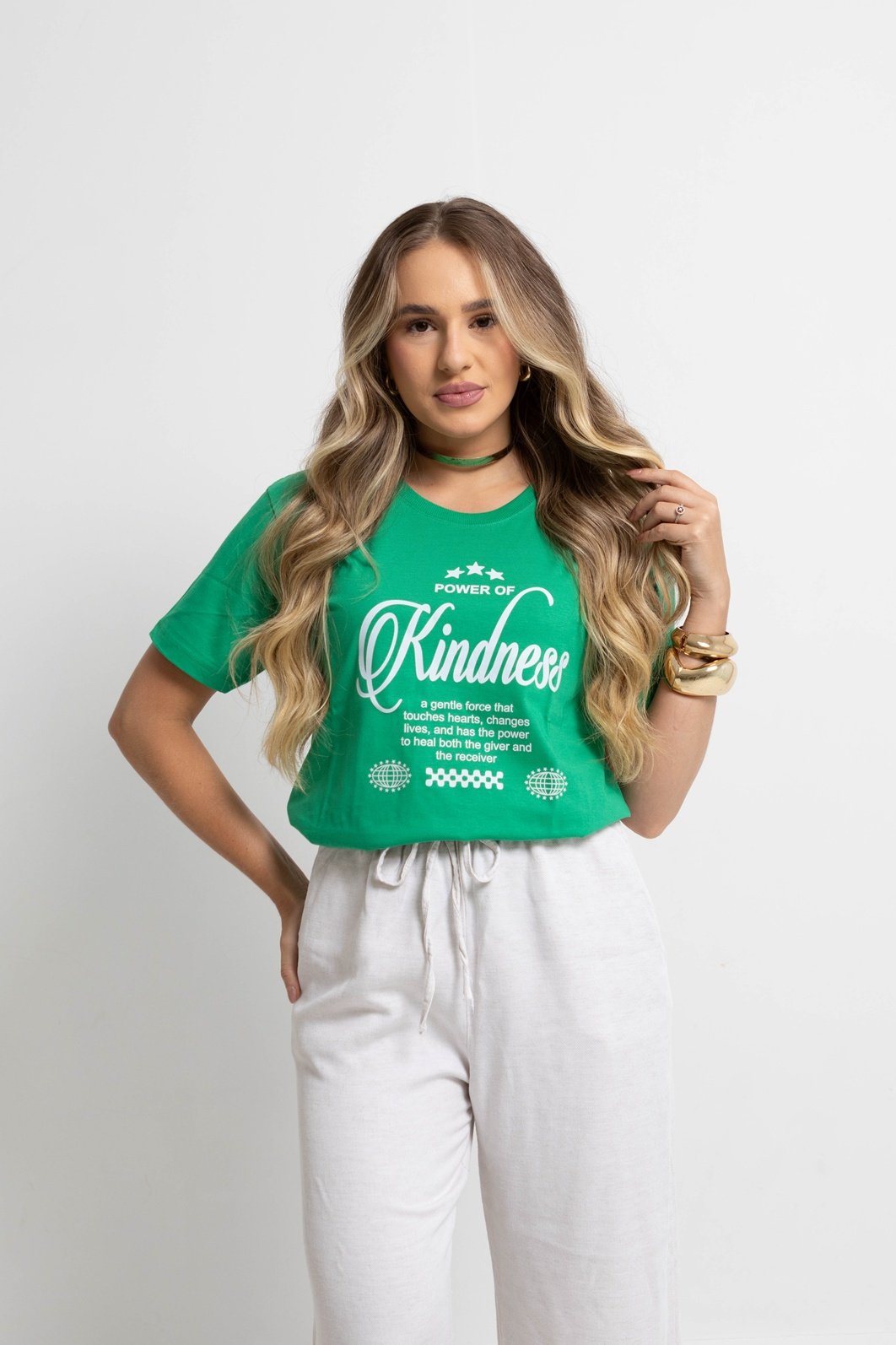 T-shirt Feminina Verde Bandeira Kindness